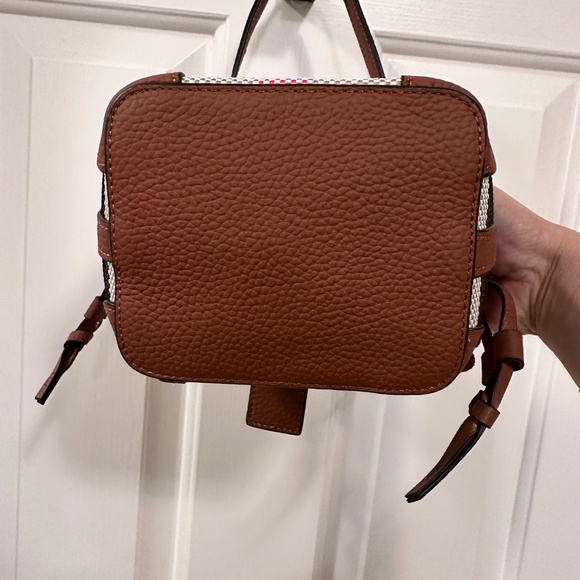 *BNWOT* Small Canvas Crossbody tote with genuine leather trim - Picture 3 of 8